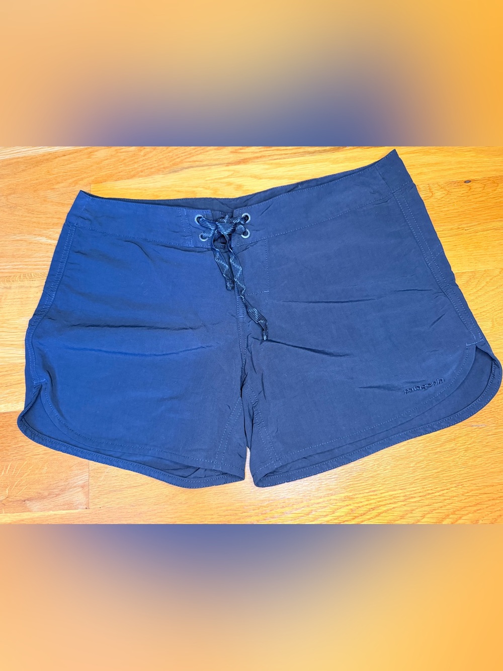 Patagonia Black Board Shorts Women’s Size 6 Swim Beach Hiking Shorts